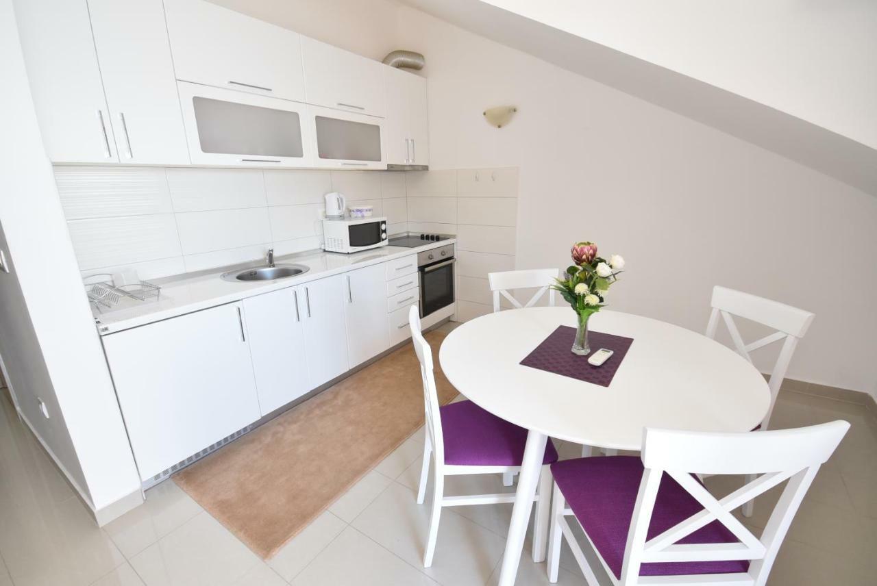 Grifone Coastline Apartment แฮร์เซ็ก-โนวี ภายนอก รูปภาพ