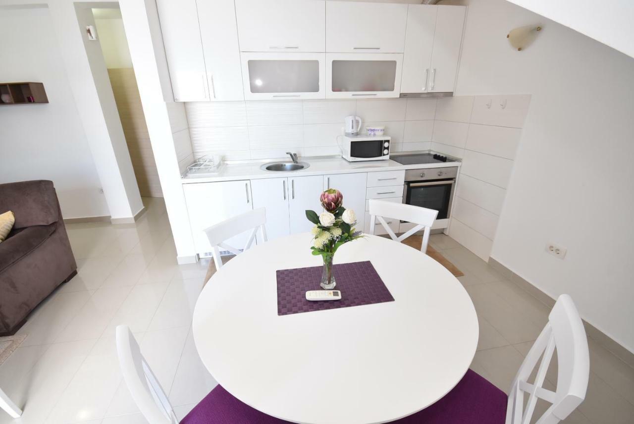 Grifone Coastline Apartment แฮร์เซ็ก-โนวี ภายนอก รูปภาพ
